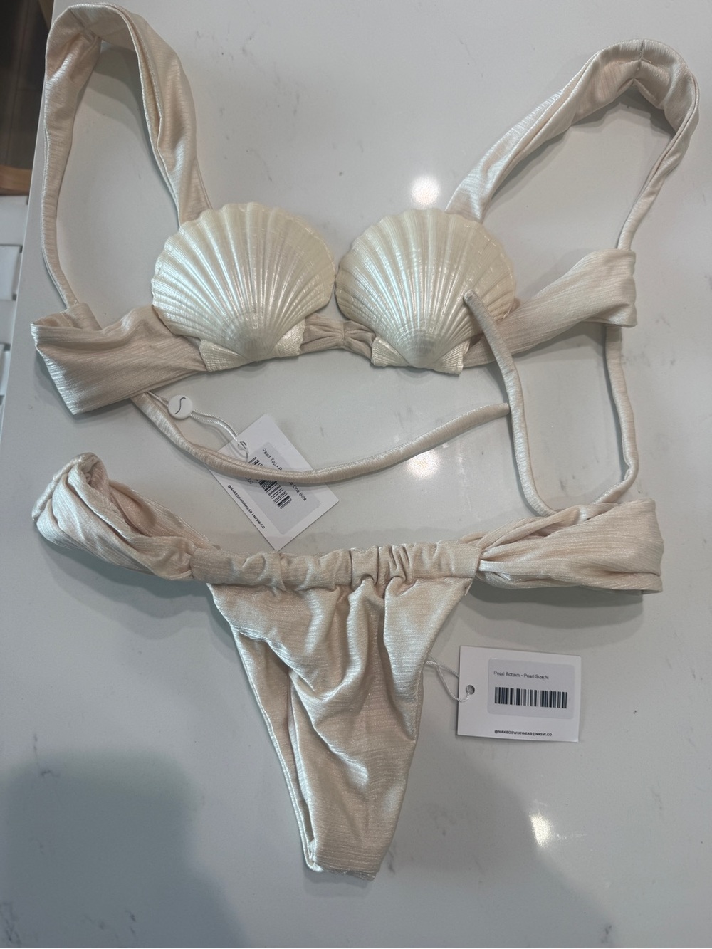 Bottom Pearl Shell-Accent Bikini Set - Picture 4 of 5